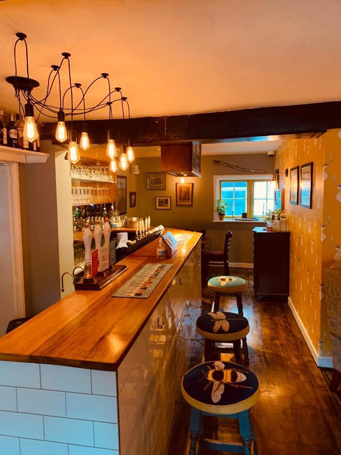 The Swan Inn Мидхерст Экстерьер фото